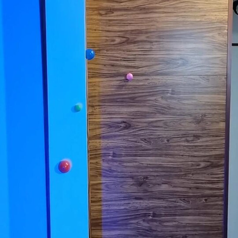 Fluorescent Sticky Target Balls